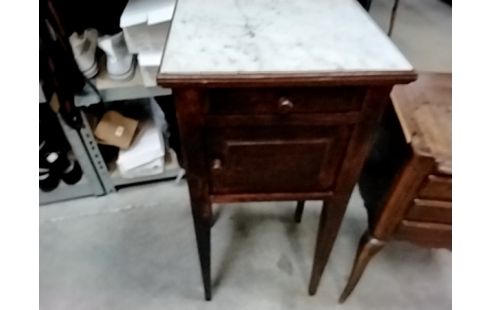 CHEVET DESSUS MARBRE