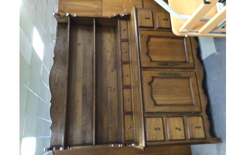 VAISSELIER CHENE MOYEN 2P 11T