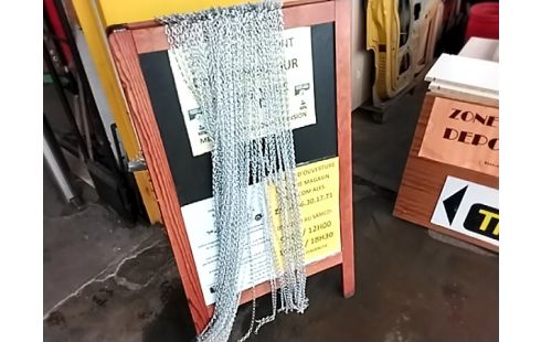 RIDEAU DE PORTE MÉTAL