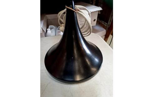 LAMPE DECO PIED TROMPETTE