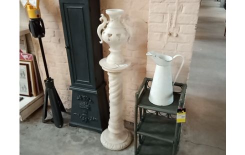 LAMPE SUR COLONNE ALBATRE