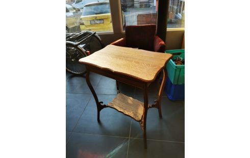 COUSETTE TRAVAILLEUSE BOIS