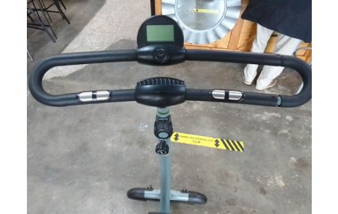 VELO D'APPARTEMENT DOMYOS REGLABLE