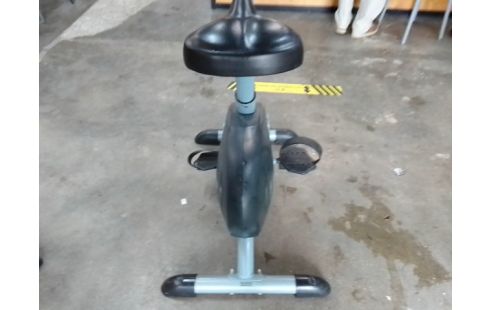 VELO D'APPARTEMENT DOMYOS REGLABLE