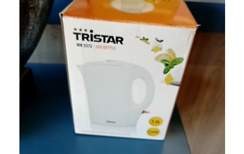 BOUILLOIRE ELECTRIQUE TRISTAR