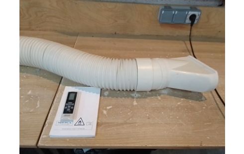 CLIMATISEUR MOBILE DELONGHI 780 WATTS