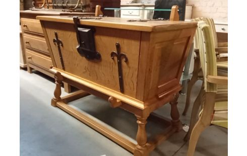 BAR CHENE CLAIR ET FERRAILLE