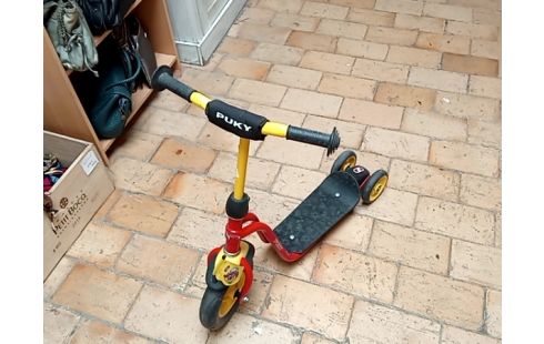 VELO TROTTINETTE ENFANT
