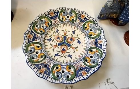 ASSIETTE DECO TROUÉE BLEUE ET VERTE