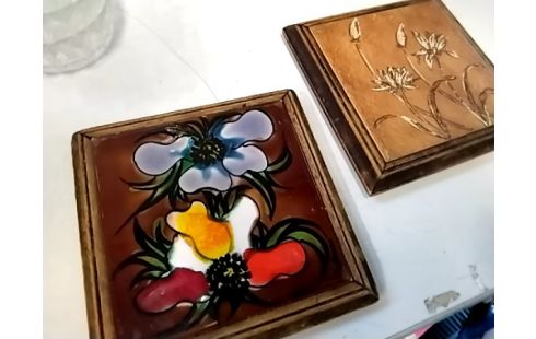 DESSOUS DE PLAT FLEURIS