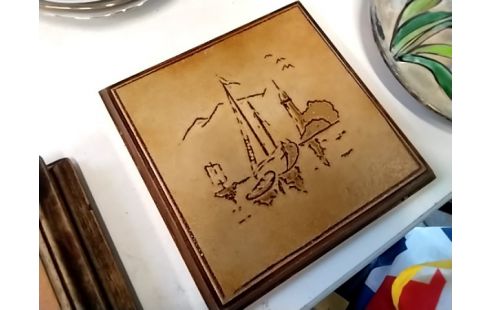 DESSOUS DE PLAT PHARE