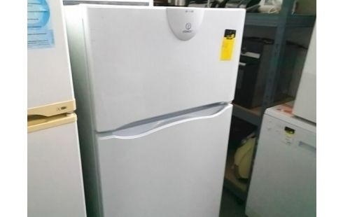 REFRIGERATEUR CONGELATEUR INDESIT 180L+37L AIR STATIQUE