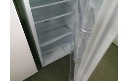 REFRIGERATEUR CONGELATEUR INDESIT 180L+37L AIR STATIQUE