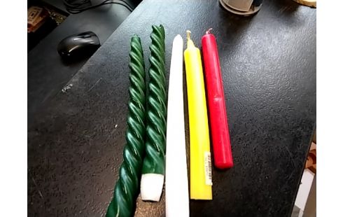 BOUGIE Lot de 5 vertes,jaune et rouge