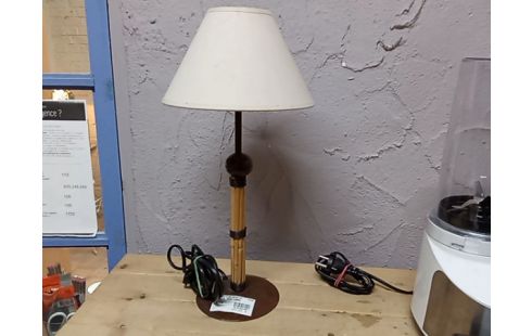 LAMPE PIED BOIS ET METAL BRUN