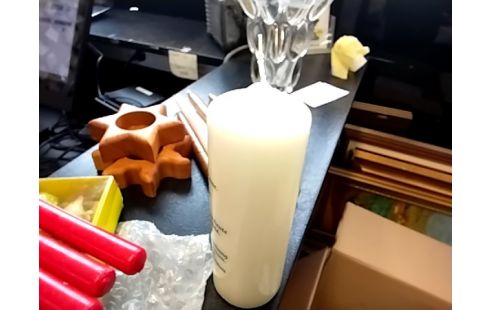 BOUGIE NEUVE BLANCHE