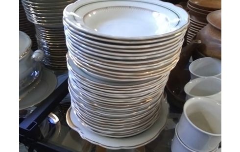 LOT D'ASSIETTES DIGOIN & SARREGUEMINES