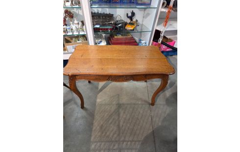 TABLE BASSE EN CHÊNE