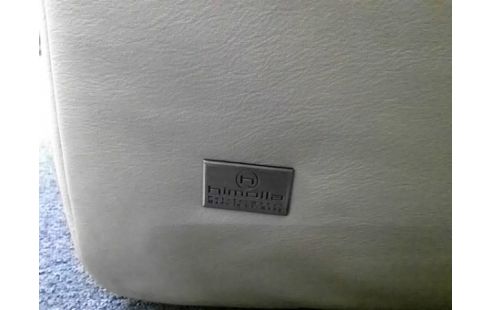 CANAPE 2P BEIGE HIMOLLA (QLQS TRACES D'USURES)