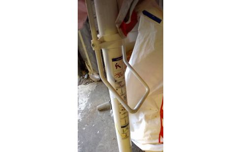 PARASOL DE TERRASSE SANS PIED