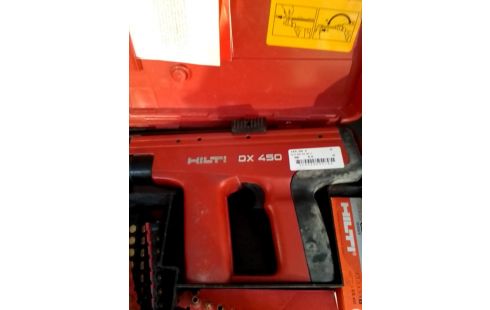 HILTI AVEC BTE BAC 9