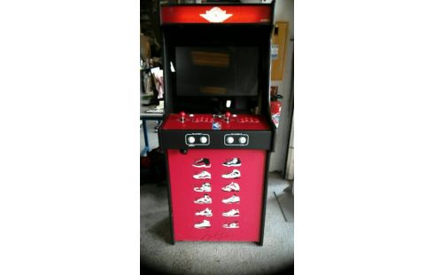 BORNE D'ARCADE PRIX NEUF 3200€