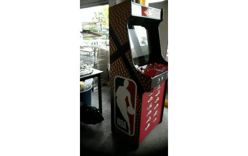 BORNE D'ARCADE PRIX NEUF 3200€