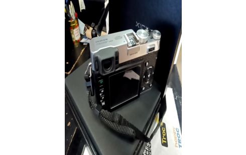 APPAREIL PHOTO FUJIFILM FINEPIX X100 + ACC BOITE