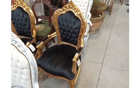 CHAISE BAROQUE DORÉE ET VELOURS NOIR