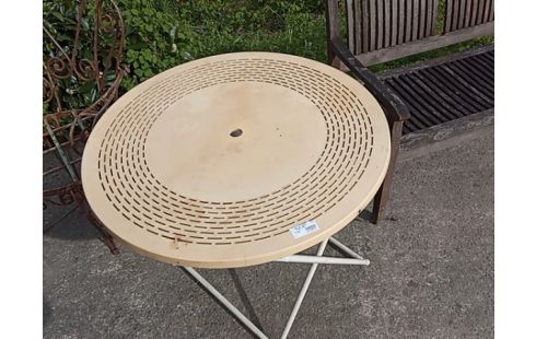 TABLE DE JARDIN RONDE