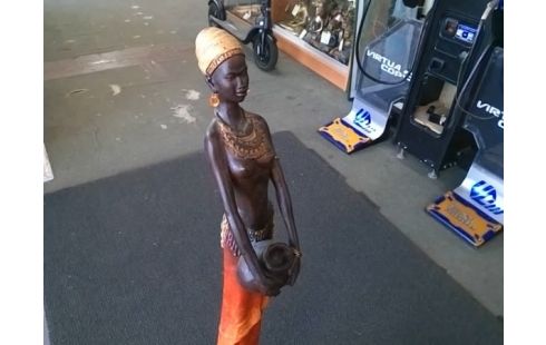 DECORATION FEMME BOIS