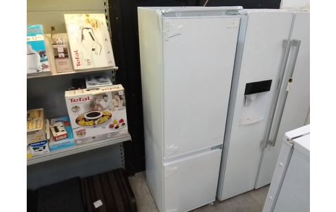 REFRIGERATEUR CONGELATEUR ENCASTRABLE BOULANGER EN L'ETAT