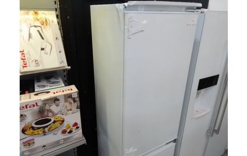 REFRIGERATEUR CONGELATEUR ENCASTRABLE BOULANGER EN L'ETAT