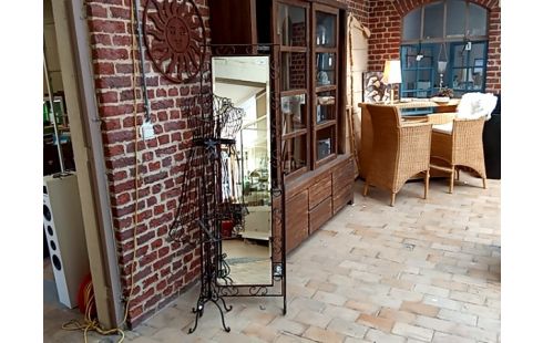 MIROIR BISEAUTE SUR PIED FER FORGE DEFAUT