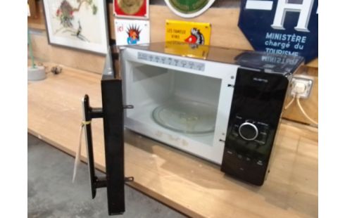 MICRO ONDES WHIRLPOOL NOIR