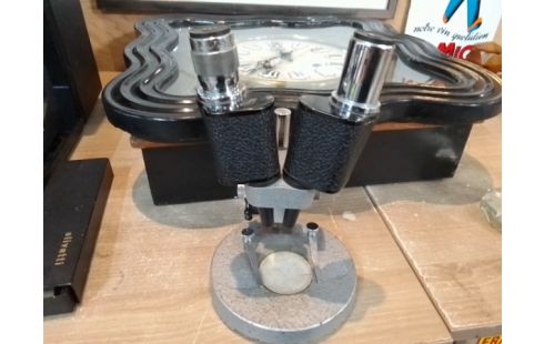 MICROSCOPE D'ETUDE