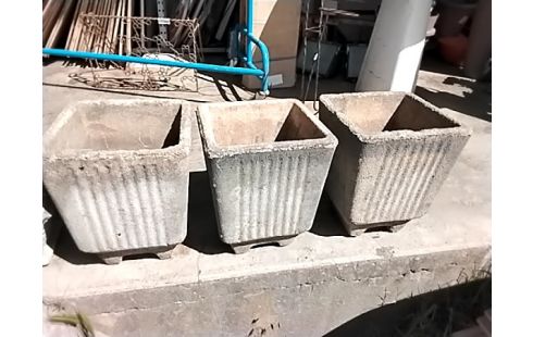 POT DE FLEURS ST PIERRE