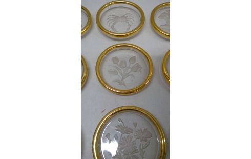 ONDERZETTERS GLAS FIGUREN