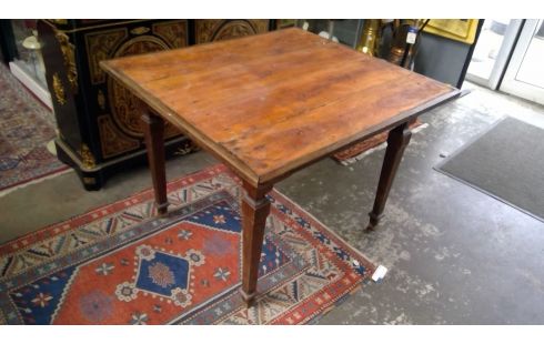 TABLE ANTIQUE