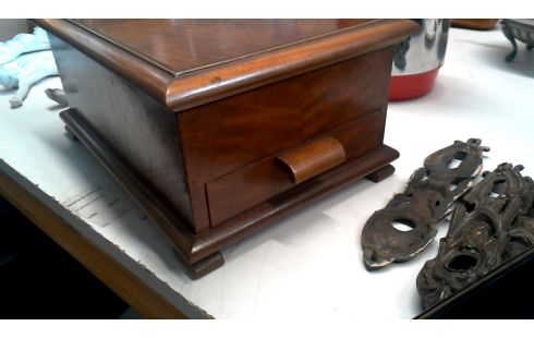 SCHMUCKSCHATULLE, , HOLZ