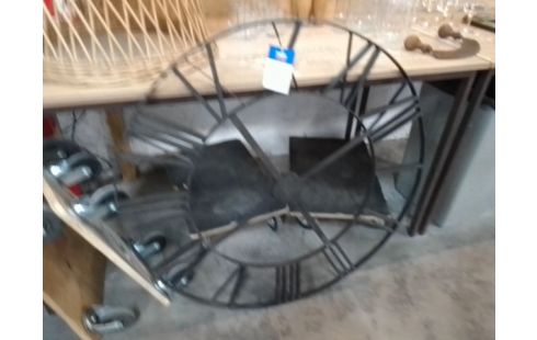 HORLOGE MURALE METAL GM