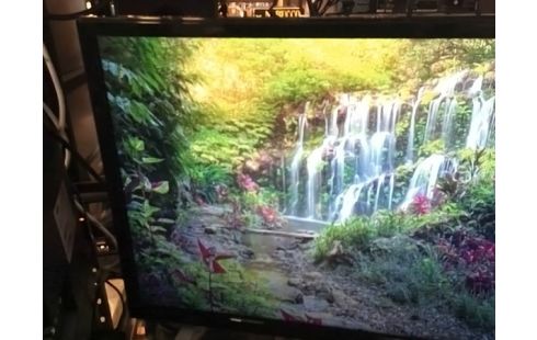 TELEVISEUR THOMSON 70CM TNT HD