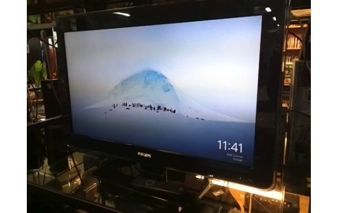 TELEVISEUR PHILIPS 81CM TNT HD