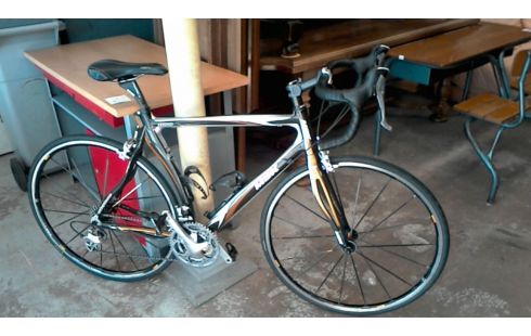 VELO DE COURSE MBK CABRE CARBONE