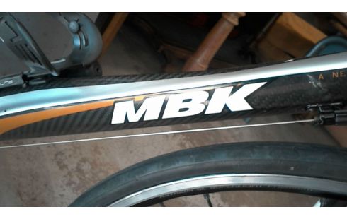 VELO DE COURSE MBK CABRE CARBONE