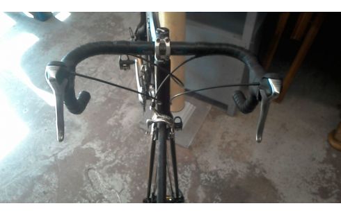 VELO DE COURSE MBK CABRE CARBONE