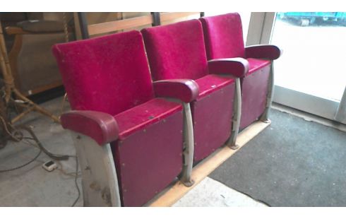 FAUTEUILS STRAPONTIN