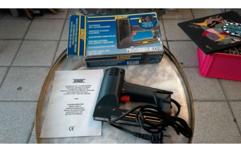 AGRAFEUSE  ELECTRIQUE