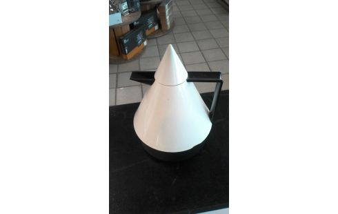 THERMOSFLES DESIGN IN DE STAAT