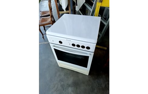 GAZINIERE BUTANE + ACC RES